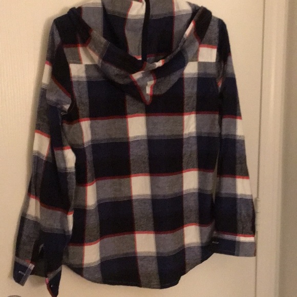 Women’s Medium Empyre Hooded Button Down Flannel - Picture 2 of 5